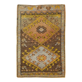 Galerie Shabab Collection Mid-20th Century Turkish Anatolian Throw Rug For Sale
