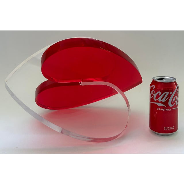 Michael Gitter Clear and Red Lucite Interlocking Hearts "Love Sculpture" For Sale - Image 4 of 10