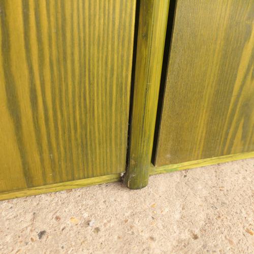 Green Vintage Sideboard in Wood For Sale - Image 8 of 18