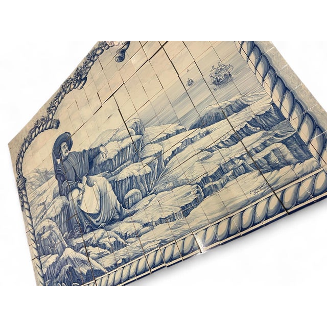 Ceramic Hand-Painted Azulejos Tiles with Henry the Navigator by Jorge Gardoso for Ceramica Constantia, Portugal, 1996, Set of 280 For Sale - Image 7 of 13