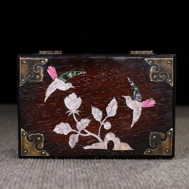 Vintage Sandalwood Jewelry Box With Mother-of-Pearl Bird & Floral Inlay For Sale - Image 9 of 9