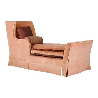 Late 20th Century Pink Upholstered Chaise Lounge in Cut Velvet For Sale