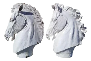 Italian Artist, Horse Heads, 20th Century, Ceramic, Set of 2