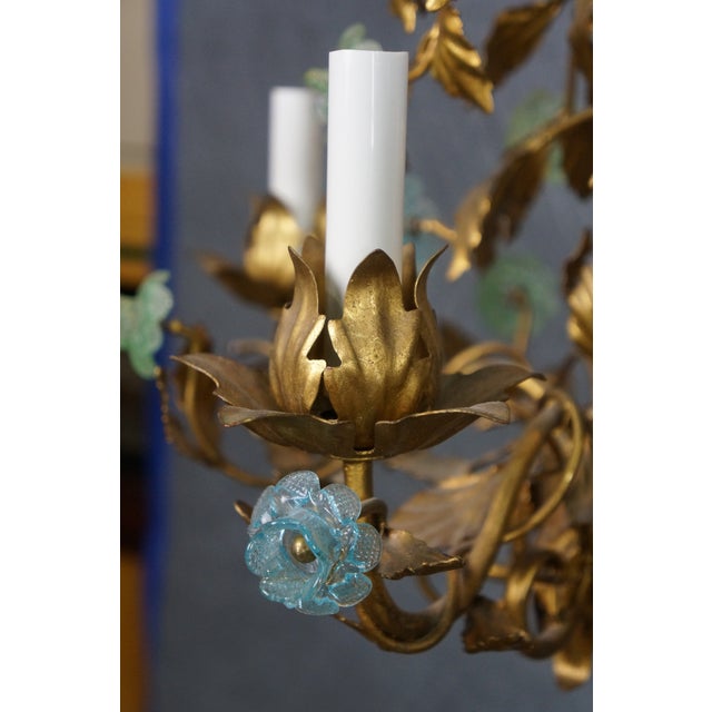 1970s Italian Hollywood Regency Florentine Murano Glass 4 Light Candlestick Chandelier For Sale - Image 10 of 15