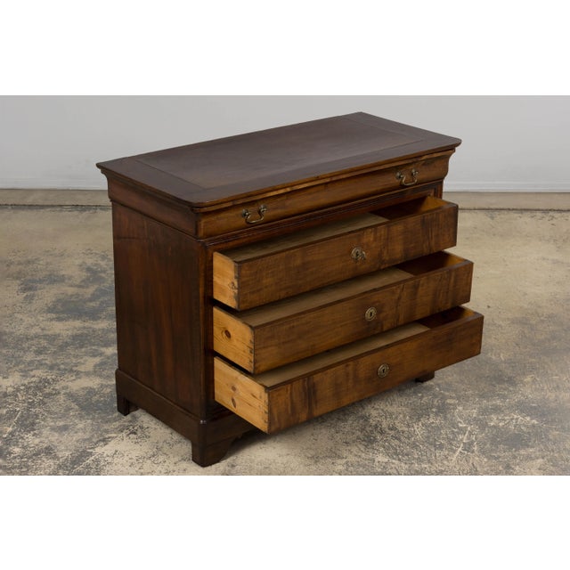 Wood 19th Century French Louis Philippe Walnut Chest of Drawers For Sale - Image 7 of 18