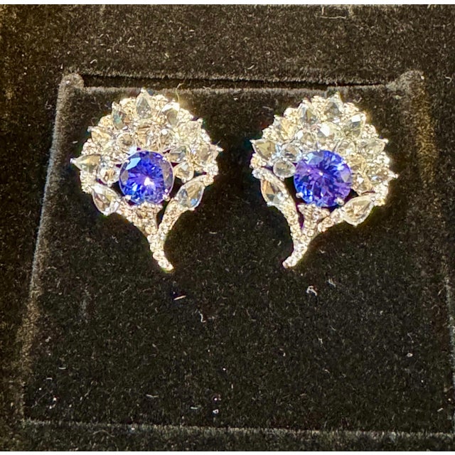 3.6 Ct Round Tanzanite & 3.6 Ct Rose Cut Diamond Post Earrings in 18 Karat Gold For Sale - Image 13 of 18