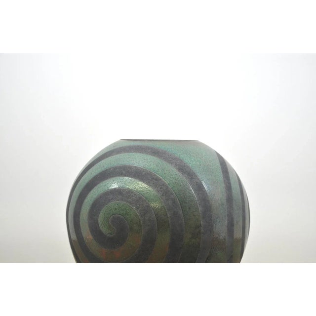 Mid-Century Modern Japanese Raku Ceramic Vessel With Lid For Sale - Image 10 of 12