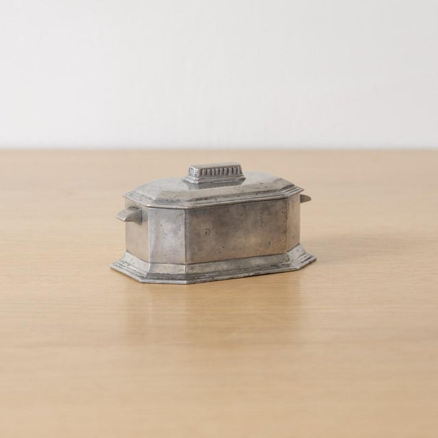 1930s Petite French Art Deco Box For Sale - Image 4 of 14