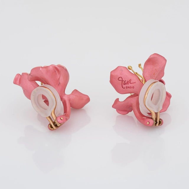This is part of Chairish’s Fine Jewelry assortment. Beautifully detailed almond blossom earrings created by JAR (Joel...