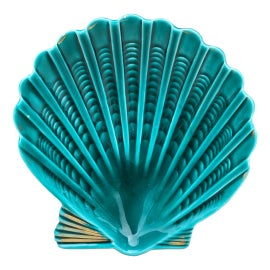 Example of Serveware