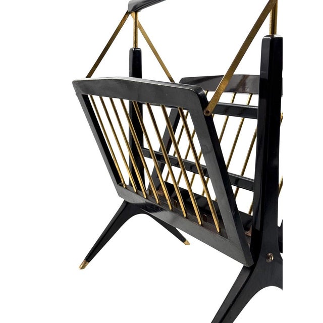 Mid-Century Modern Italian Brass Magazine Rack, 1950s For Sale - Image 13 of 14
