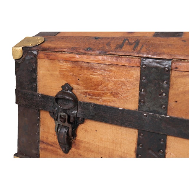 Wood 19th Century Barrel-Stave Steamer Trunk For Sale - Image 7 of 10