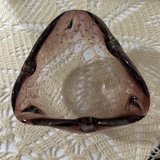 Marano hand blown Bullicante Amethyst/Purple shell ashtray