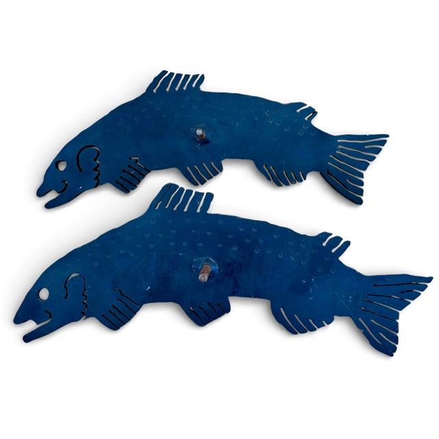 Signed Charles Ringer Kinetic Dual Trout / Salmon Cut Steel Brutalist Fish Sculpture Wood Base 1994 For Sale In Houston - Image 6 of 12