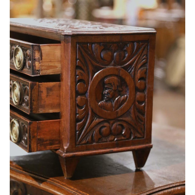Wood Mid-19th Century French Louis XVI Carved Jewlery Box With Three Drawers For Sale - Image 7 of 8