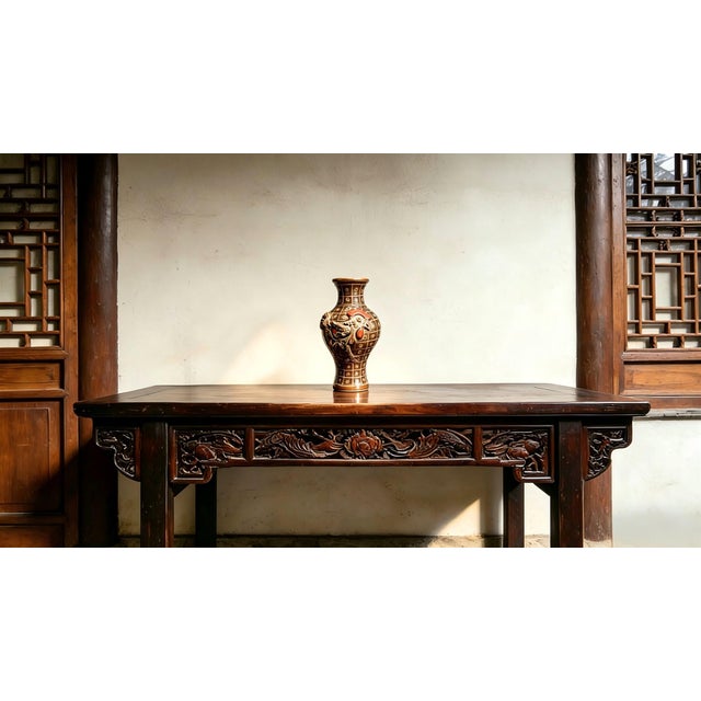 W-9cm,H-16.5cm Experience the beauty and elegance of Chinese history with our Chinese Vintage Porcelain Handcrafted with...