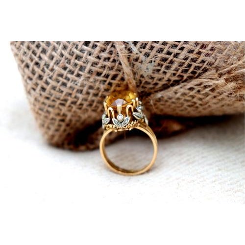 Three-Band Gold Ring with Diamonds For Sale - Image 5 of 7