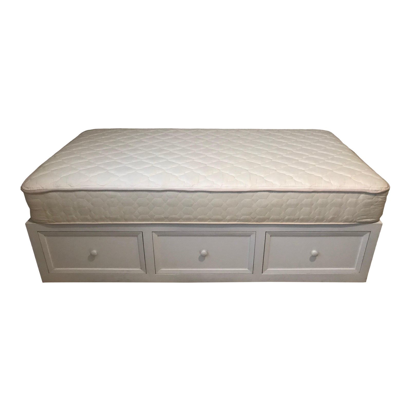 Pottery Barn Stratton Storage Platform Daybed With Drawers Chairish Pottery Barn Stratton Storage Platform Daybed With Drawers Chairish