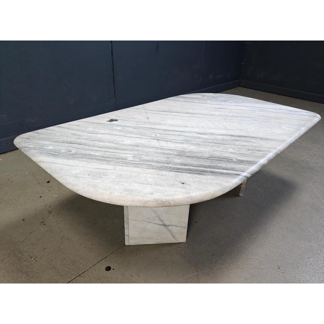 Vintage White Marble Coffee Table, 1970s For Sale - Image 3 of 12