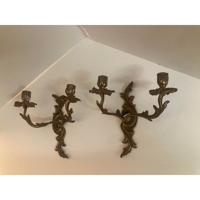 French French Louis XV Bronze Detailed Candle Wall Sconces - A Pair For Sale - Image 3 of 9
