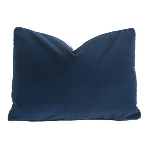 Beautiful Designer Page Turner Embroidered Blue Leaf Botanical Feather/Down Pillow For Sale In Los Angeles - Image 6 of 7
