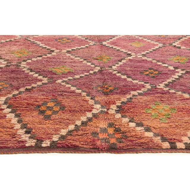 Berber Tribes of Morocco Vintage Boujad Moroccan Rug, 06'04 X 15'00 For Sale - Image 4 of 10