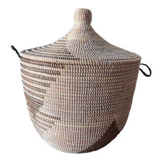 Large Handwoven Lidded Basket Vessel With Black Patterning For Sale