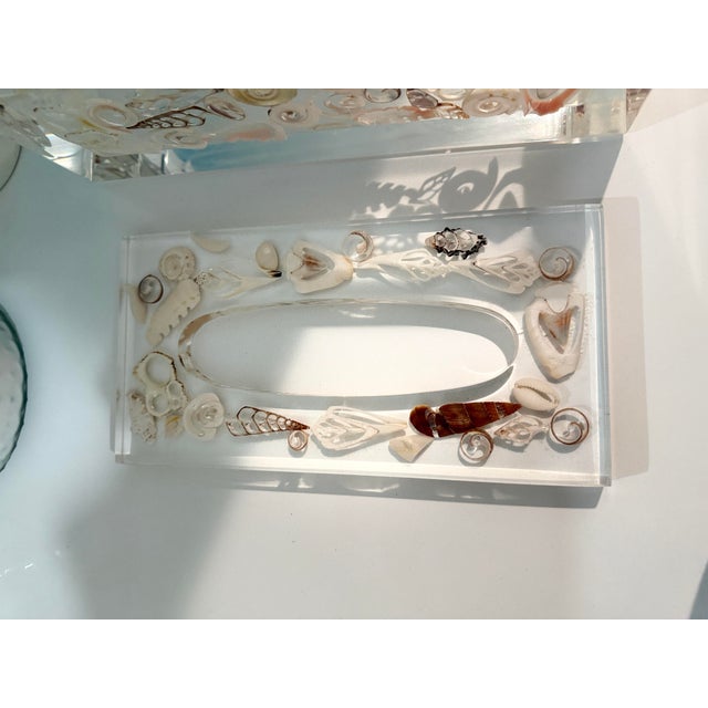 Transparent Vintage Thick Lucite Shell Encrusted Tissue Holder For Sale - Image 8 of 12