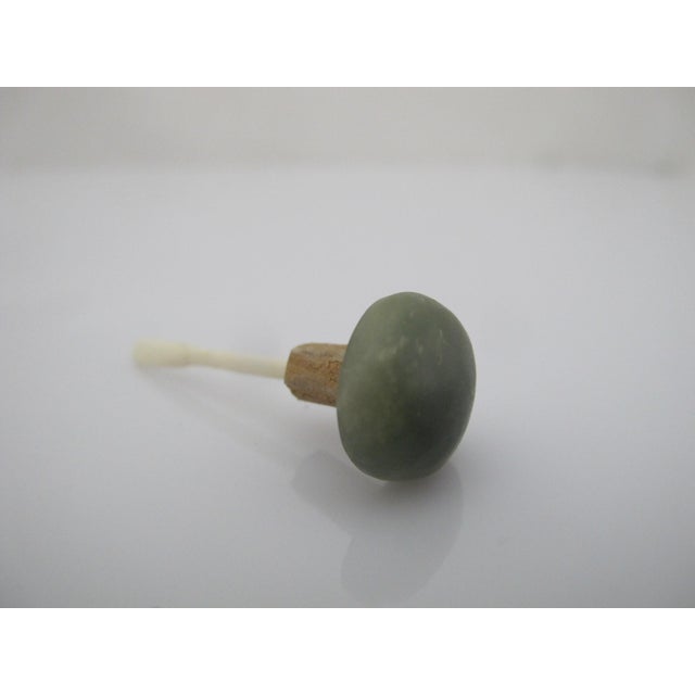 Stone Chinese Natural Silhouette Shadow Agate Snuff Bottle With Green Stopper For Sale - Image 7 of 10