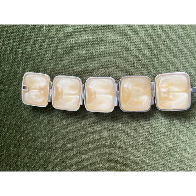 Baroque Miriam Salat Morrish Link Resin & Sterling Silver Bracelet Set With White Topaz For Sale - Image 3 of 18