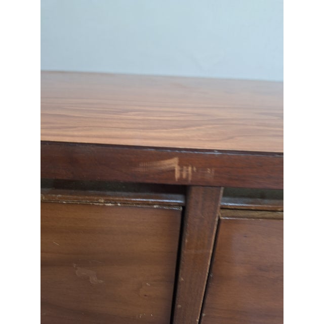 1960s Dixie Mid Century 9 Drawer Dresser For Sale - Image 9 of 9
