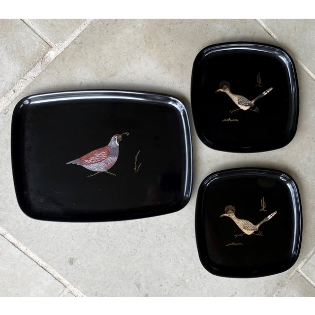 Circa 1970 Couroc Quail & Roadrunner Three-Piece Tray Ensemble For Sale - Image 10 of 12