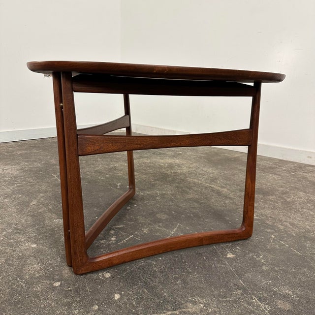 1950s Foldable Teak Side Table by Peter Hvidt and Oral Mølgaard-Nielsen for France and Daverkosen For Sale In Cleveland - Image 6 of 12