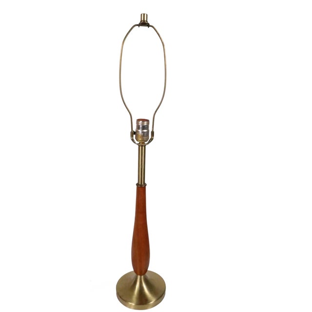 Mid-Century Modern Mid 20th Century Mid Century Table Lamps With Original Burlap Shades - a Pair For Sale - Image 3 of 10