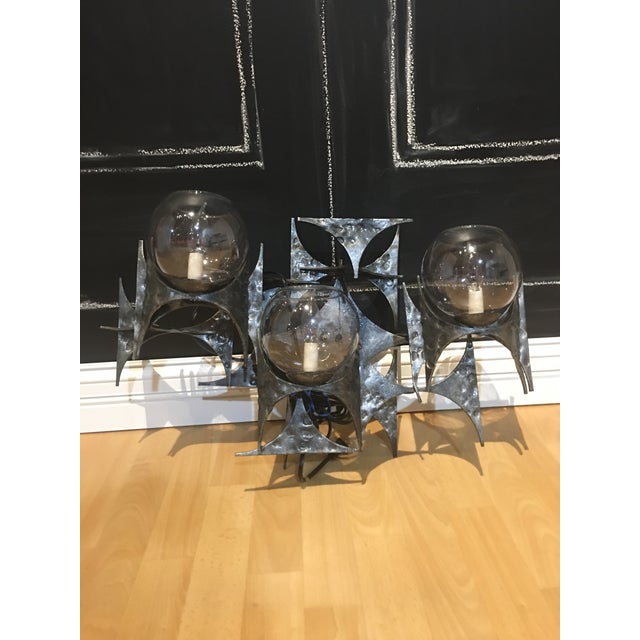 Hard wired 1960's Marc Weinstein wall light. This is in exellent condition.