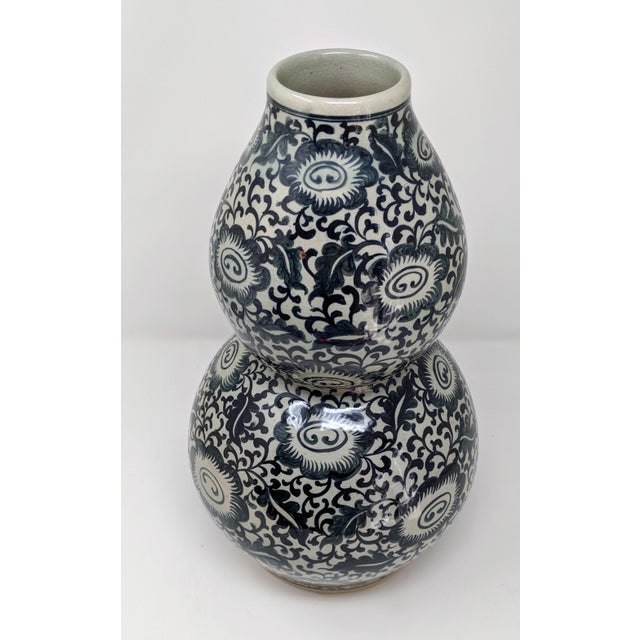 Thai Hand Painted Navy And Cream Vase Chairish