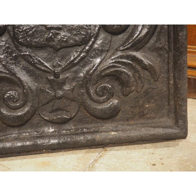Metal Small 19th Century French Royal Coat of Arms Cast Iron Fireback For Sale - Image 7 of 16