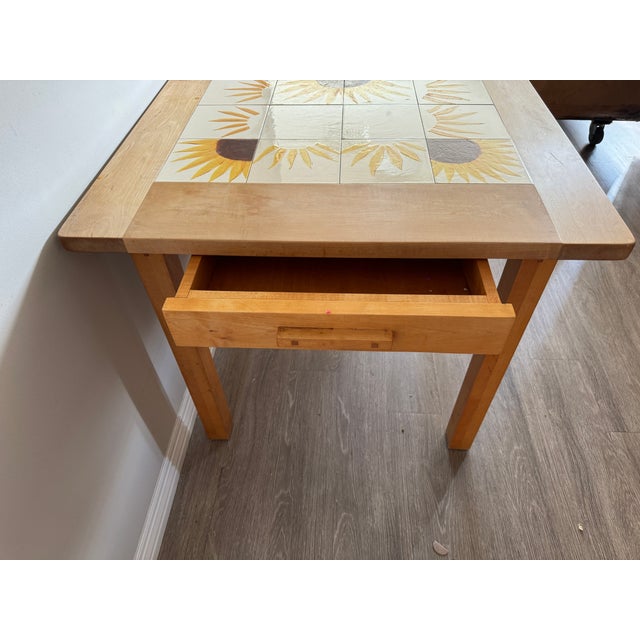 Hand Painted Tile Top Table - Vintage - Sunflower Theme For Sale In Los Angeles - Image 6 of 7