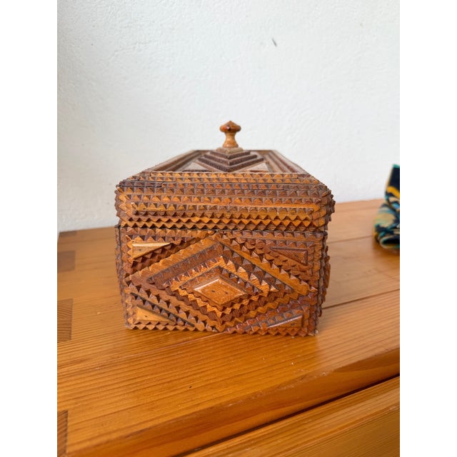 Antique Tramp Box in Pine, 1900 For Sale - Image 9 of 18