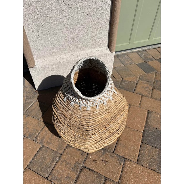 2020s Large Handwoven Seagrass Basket With White Woven Rim For Sale - Image 5 of 6