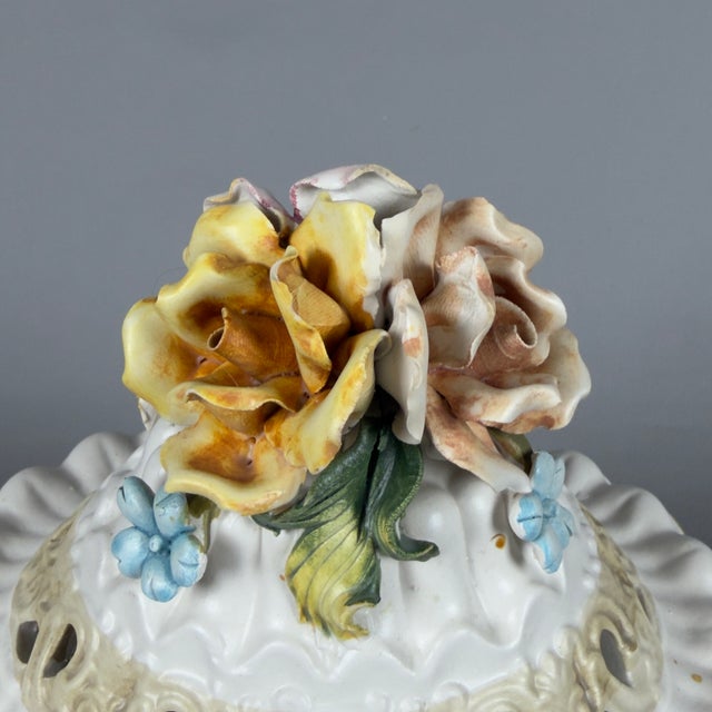 Vintage Porcelain Centerpiece Vase with Relief Flowers from Capodimonte, 1960s For Sale - Image 9 of 14
