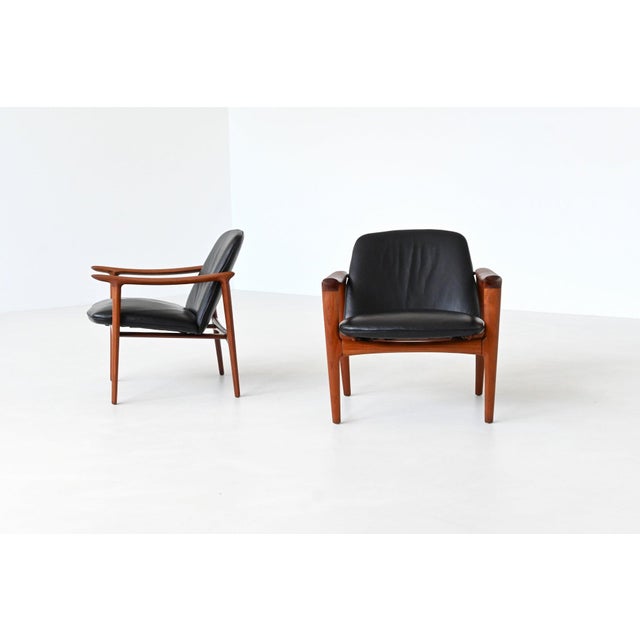 Mid-Century Modern Scandinavian Lounge Chairs in Teak and Leather from Westnofa, Norway, 1960s, Set of 2 For Sale - Image 3 of 18
