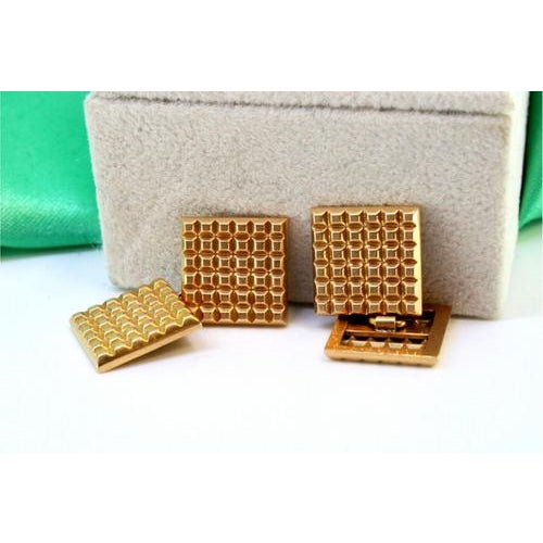 Metal Yellow Gold Cufflinks in Square Shape, Set of 2 For Sale - Image 7 of 7