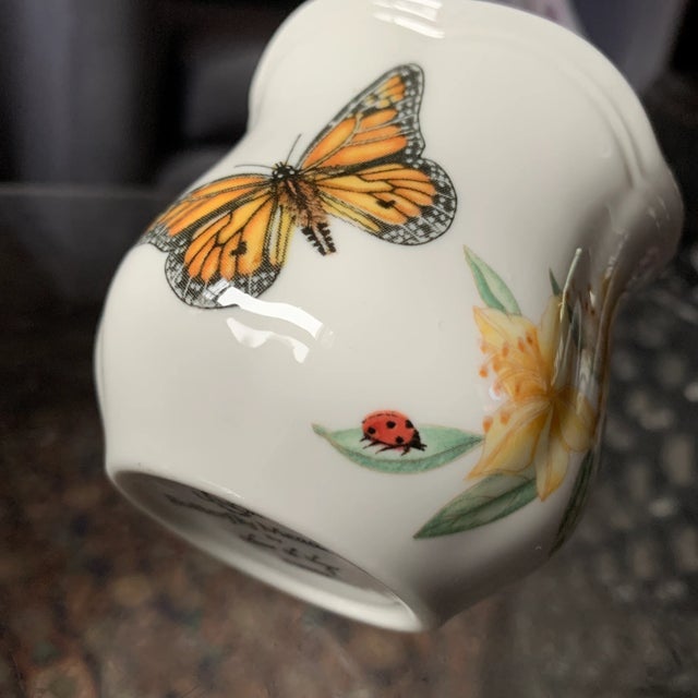White Late 20th Century Lexox Butterfly Meadow Miniature Vase For Sale - Image 8 of 13