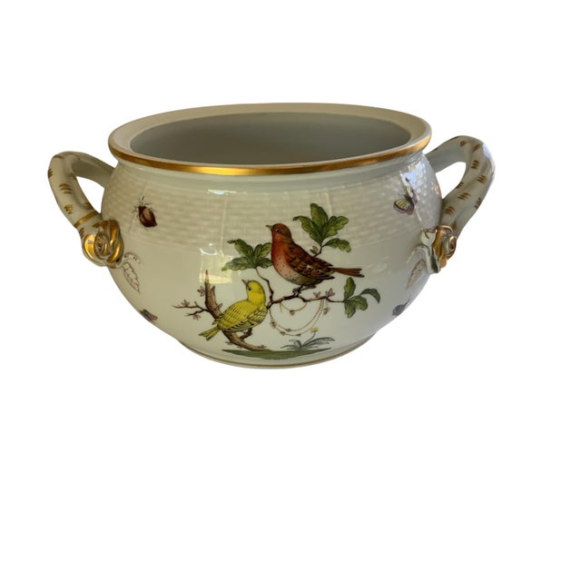Herend Rothschild Bird Round Soup Tureen Base W/Handles Porcelain 19/Ro Made in Hungary For Sale In Palm Springs - Image 6 of 7