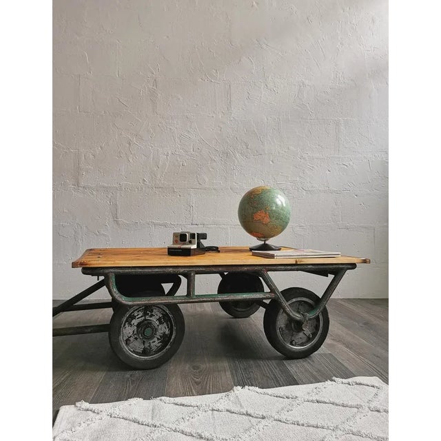 This coffee table has been used to transport heavy load in a Belgian steel mill since the 1960s. Robust steel frames with...