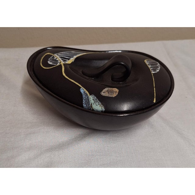 Vintage German Kidney-Shaped Lidded Box in Ceramic from Carstens Tönnieshof, 1960s For Sale - Image 6 of 6