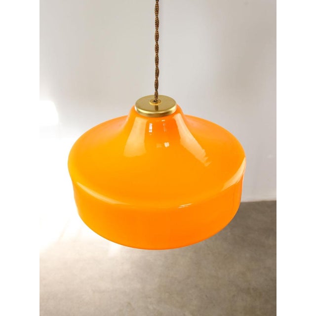 Mid-Century Modern Italian Pendant Lamp in Orange Glass and Brass For Sale - Image 12 of 18