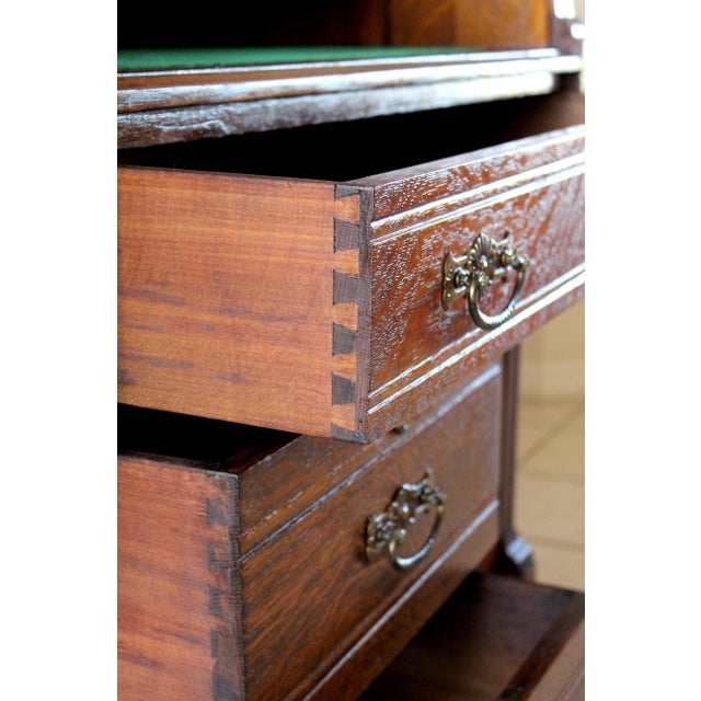 Antique Quarter-Sawn Tiger Oak Roll Top Secretary Desk With Carved Floral Cabinet & Original Key, C. 1900–1915 For Sale - Image 13 of 17