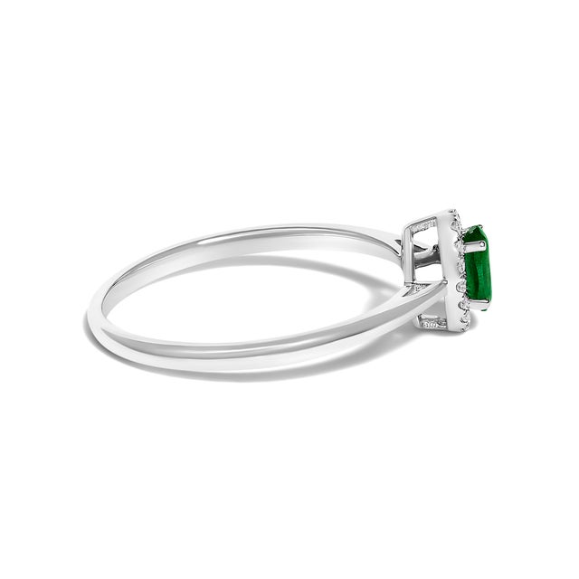Contemporary 10K White Gold 5X3MM Oval Green Emerald and Diamond Accent Halo Ring (I-J Color, I1-I2 Clarity) - Ring Size 6.5 For Sale - Image 3 of 7